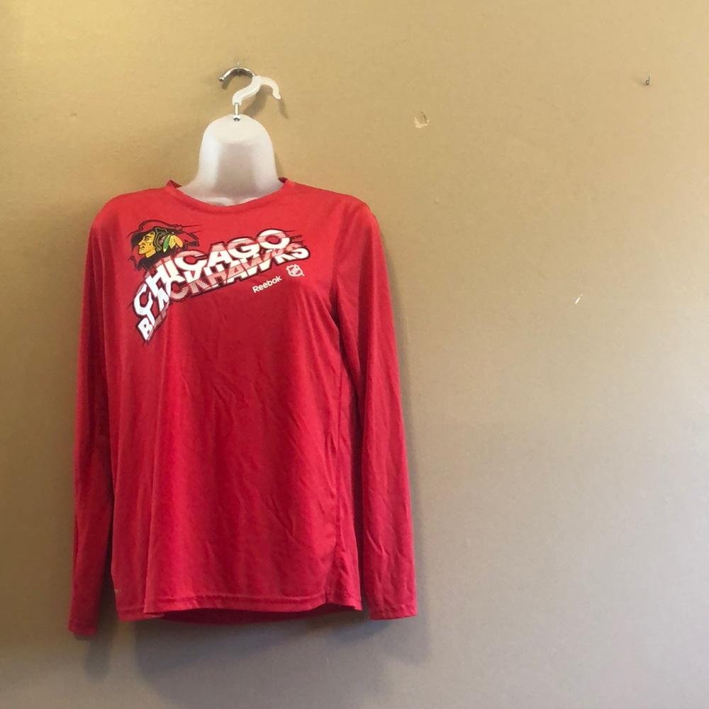 Reebok • Chicago Blackhawks Long Sleeve Tee